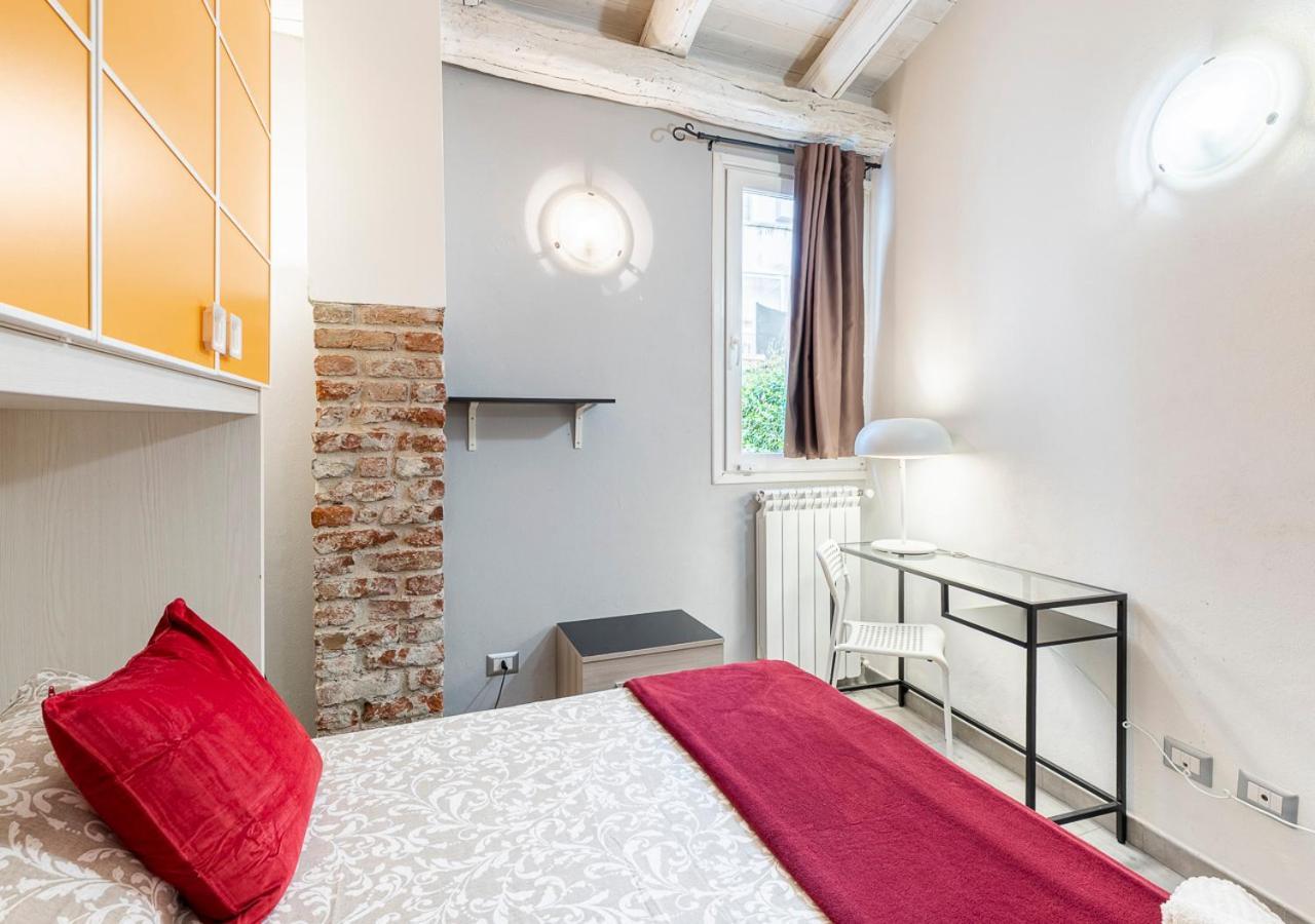 Otherside House In Torino Apartment Ngoại thất bức ảnh